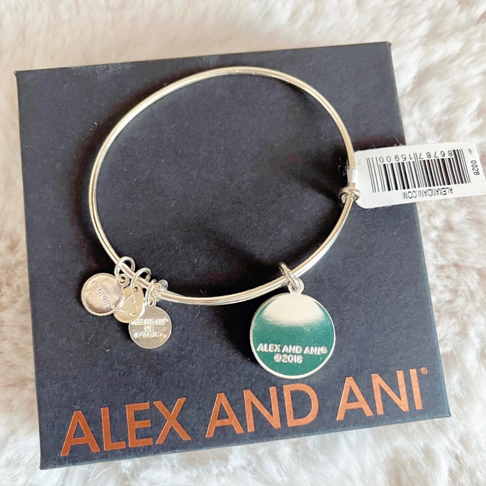 NEW Alex and Ani Moon and Stars Art Infusion Silver Bangle - Picture 2 of 2